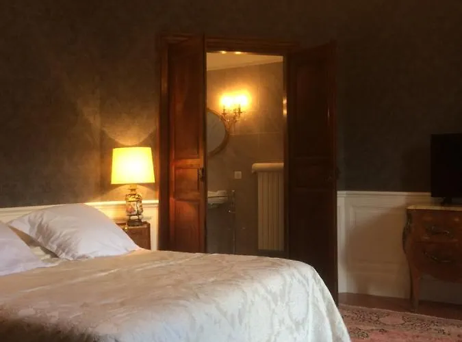 Bed & Breakfast Chateau De La Cazette 3*