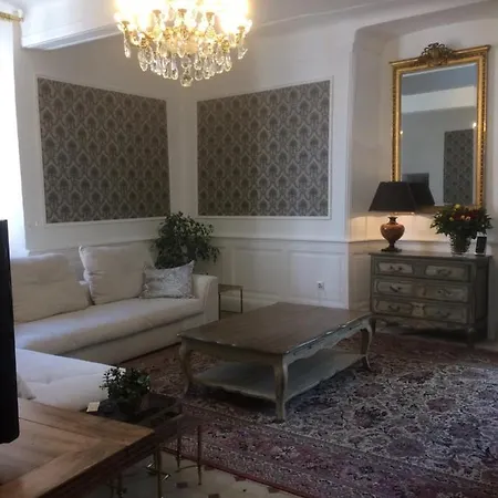 Chateau De La Cazette 3*
