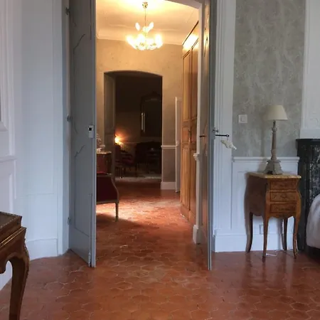 לינה וארוחת בוקר Chateau De La Cazette 3*