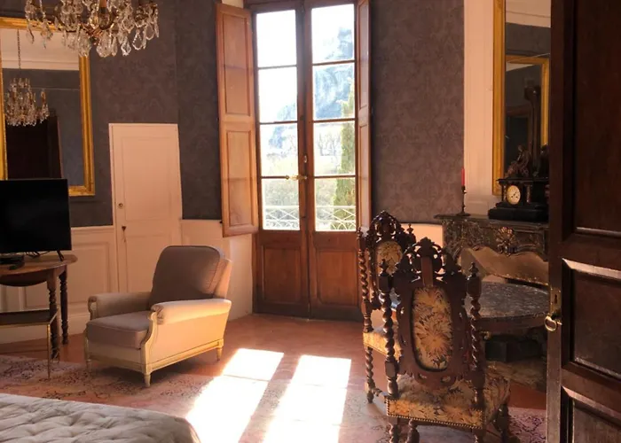 Chateau De La Cazette Couette-café